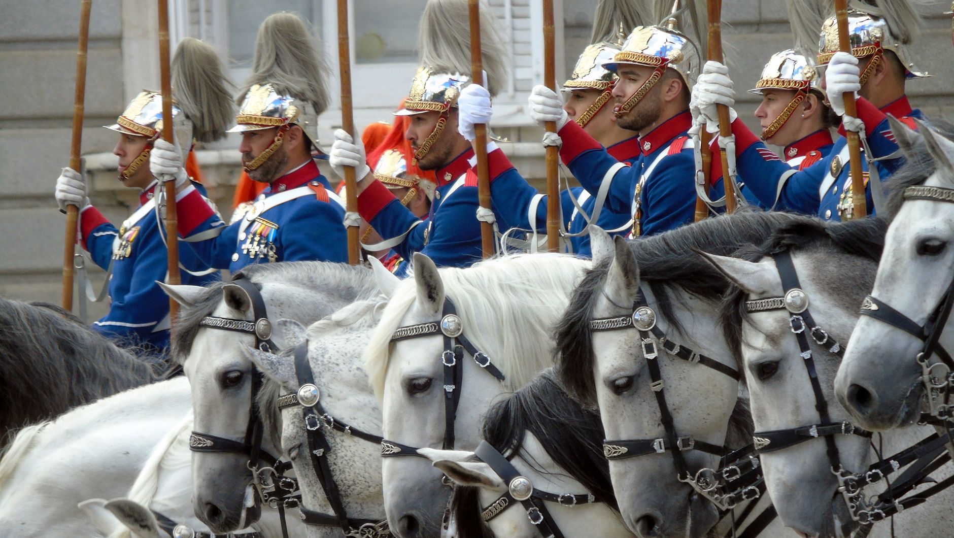 pompes funèbres Croix